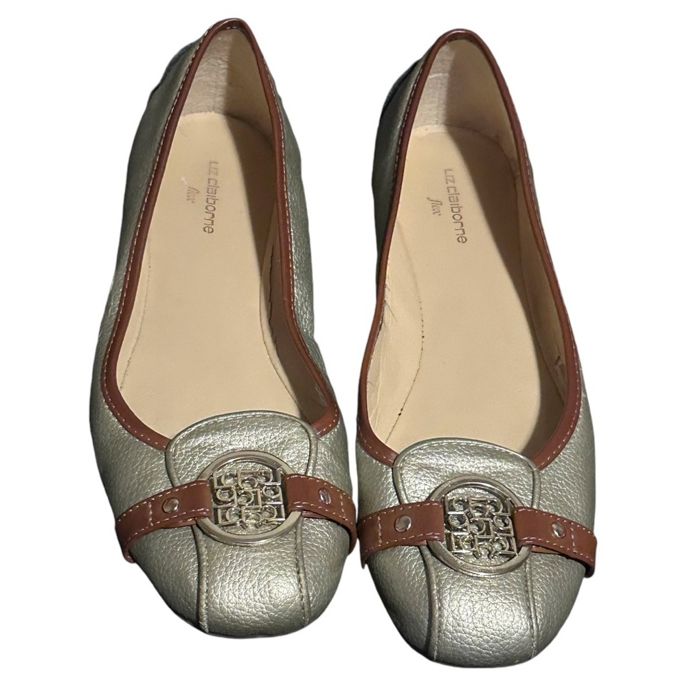 Liz Claiborne flex flats